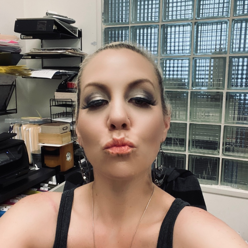 Meet your Posher, Genevieve